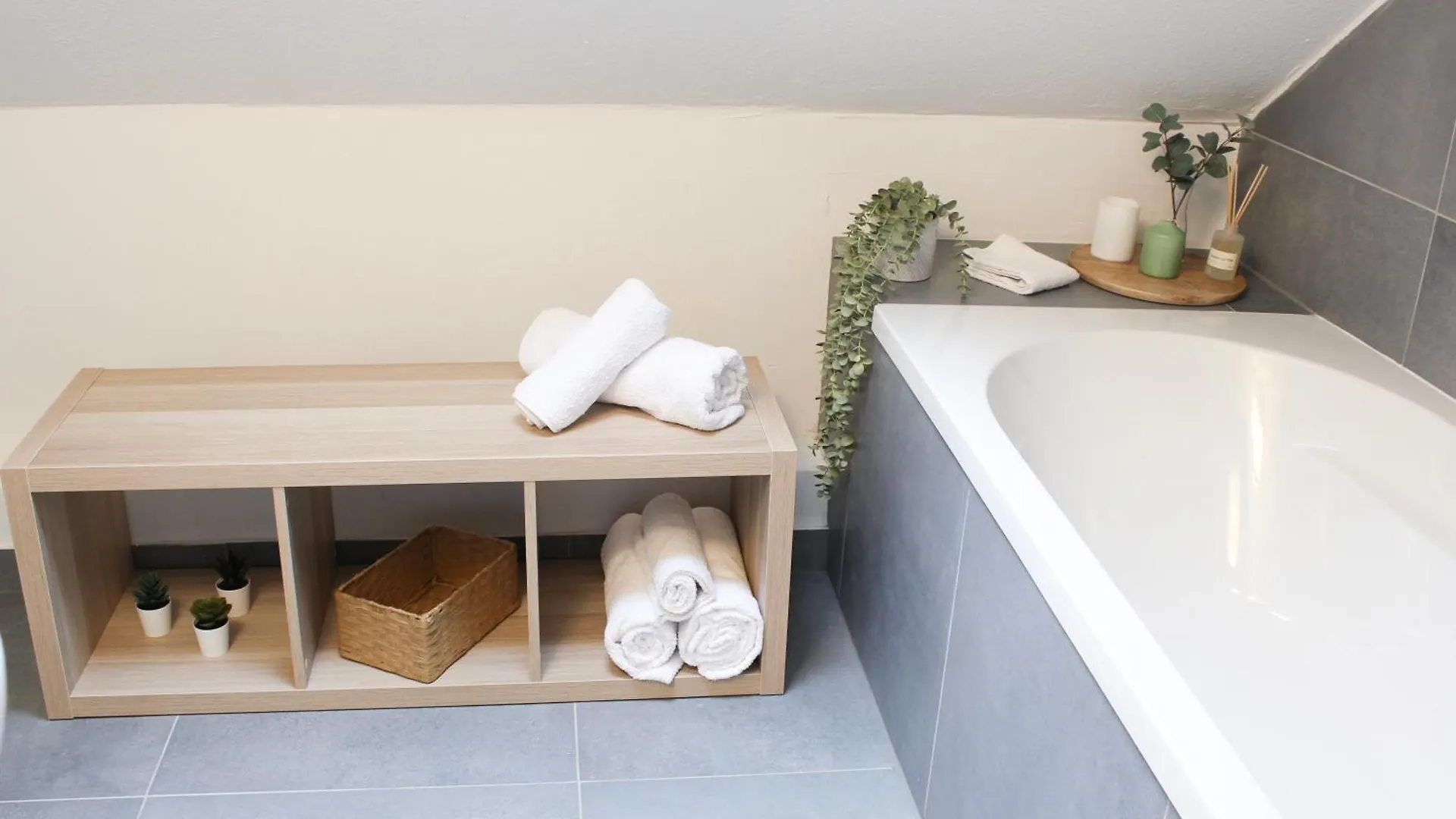 Apartment Niederkassel I Koeln I Bonn